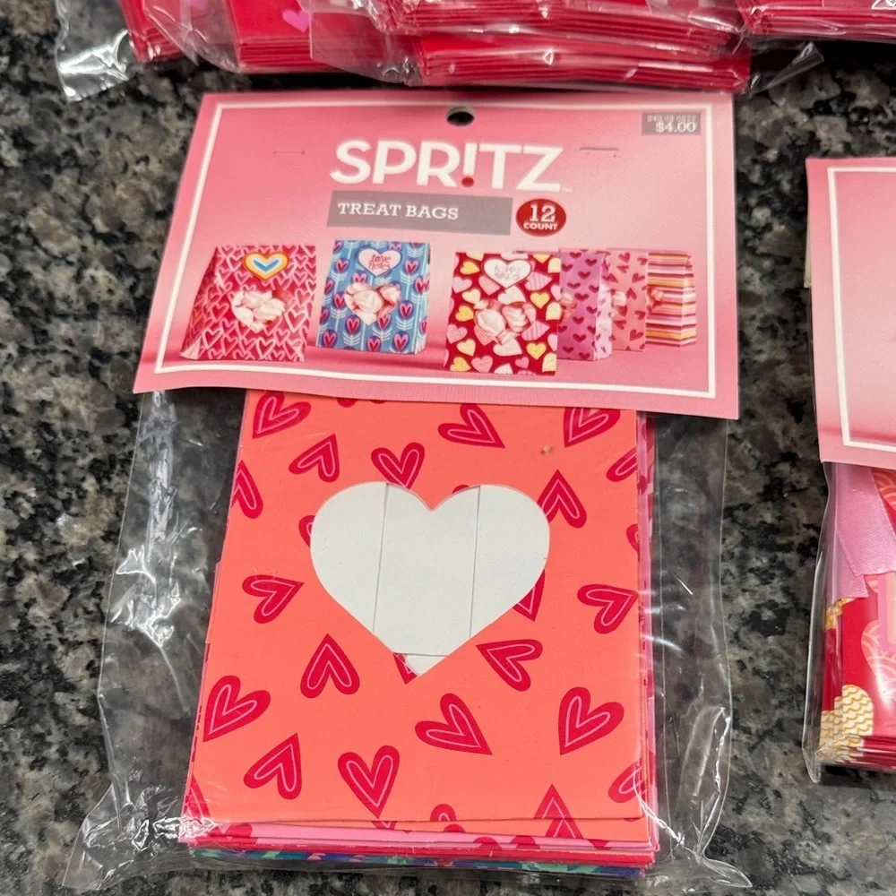Valentine's Day Party treat gift bag Set - Red and Pink NEW